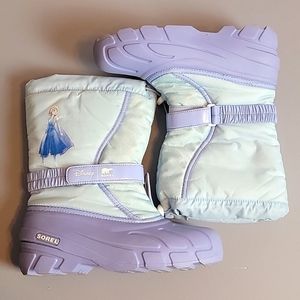 Sorel Disney Frozen Pull on/Slip on Snow Boots Size 7 Big Kids Gently Worn